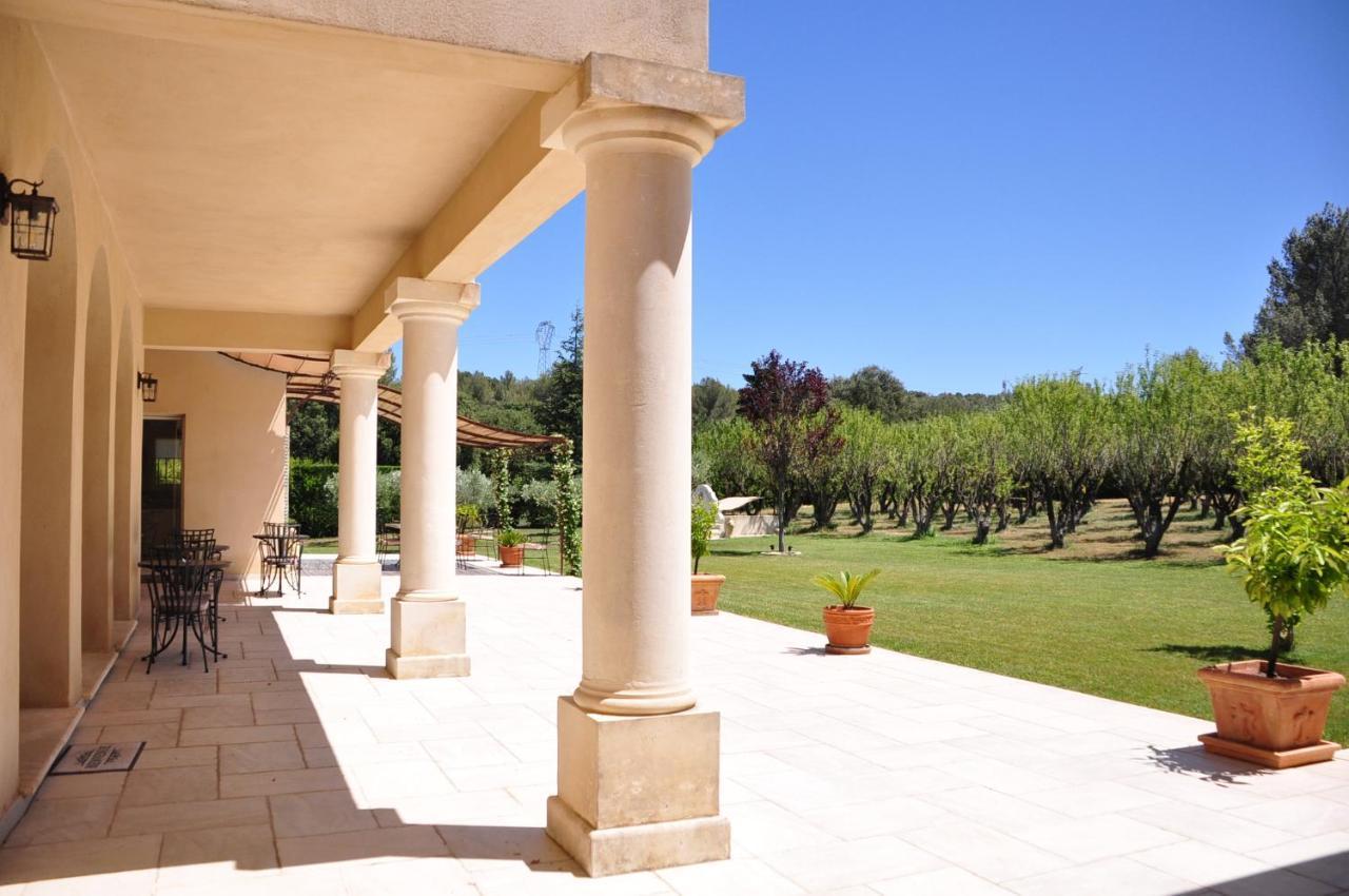 Le Jardin des Amandiers Châteaurenard Extérieur photo